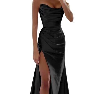 Elegant Black Strapless Evening Dress